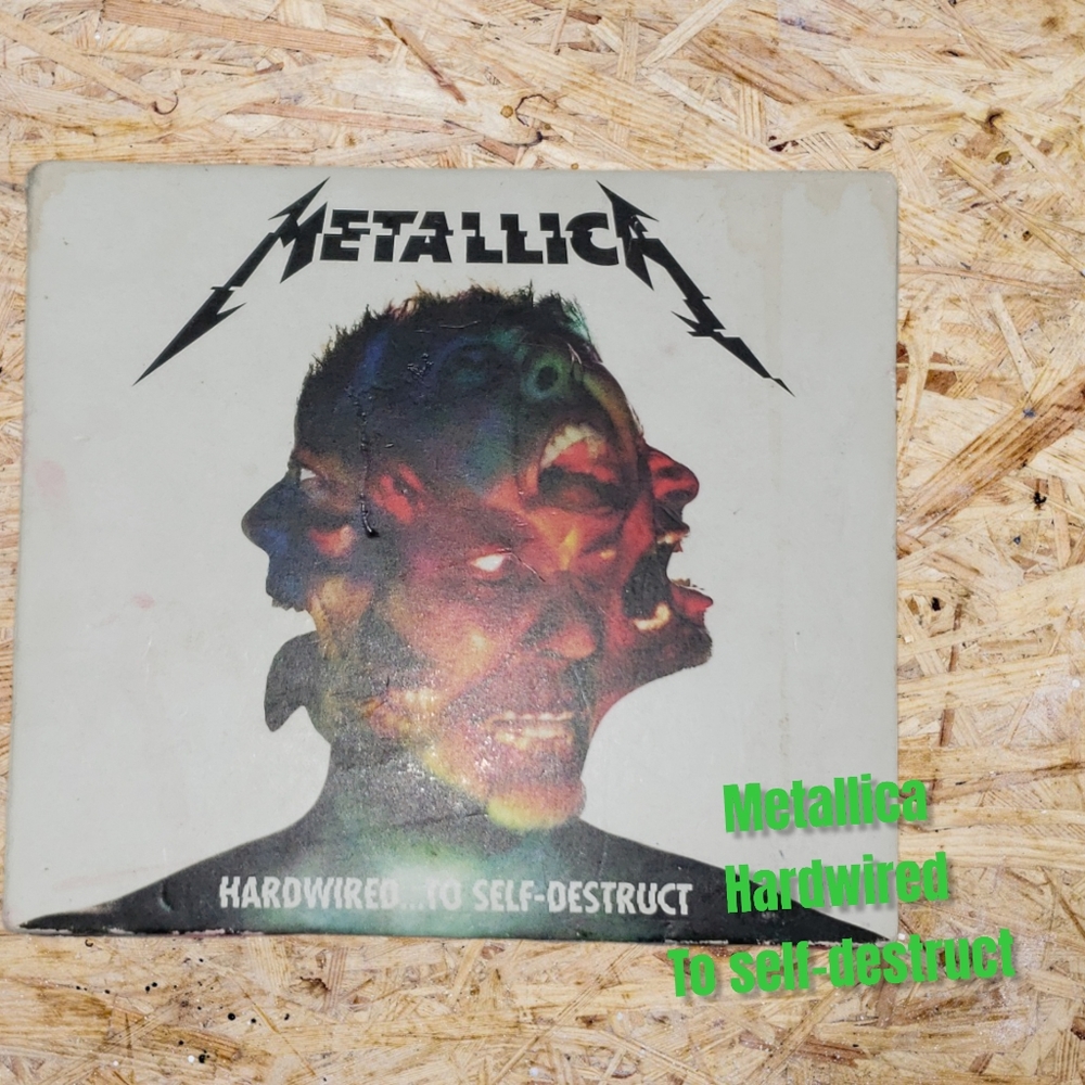 Metallica hardwired to self destruct cd